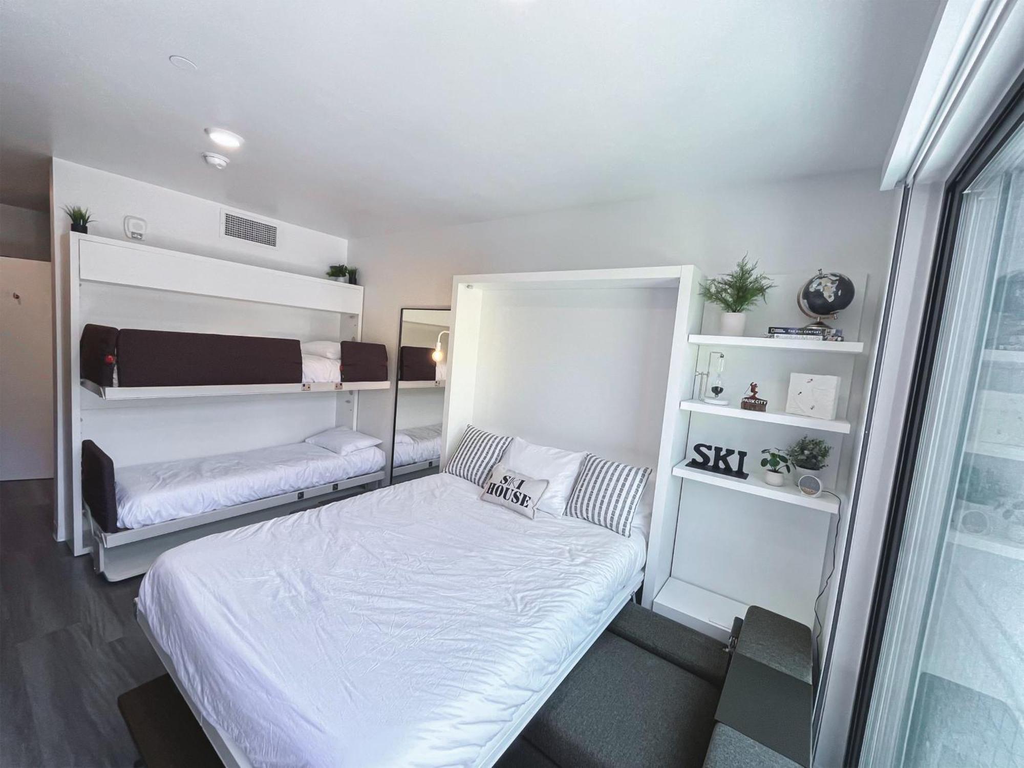 Slope Side Studio In The Heart Of Canyons Village With Heated Pool & Hot Tub! Park City Exterior foto